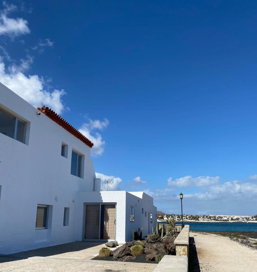 Helene Holidays - Hotel Boutique Corralejo Exterior photo